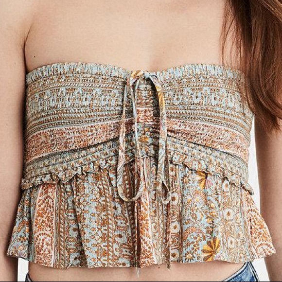 AE Smocked Peplum Tube Top! - Picture 2 of 9